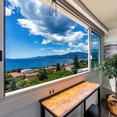Calypso Apartment Rijeka Exterior photo