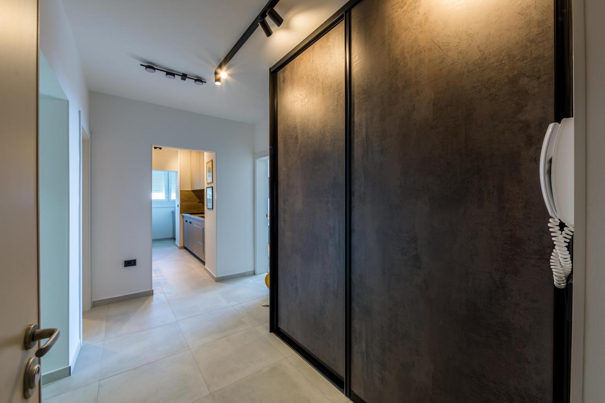 Calypso Apartment